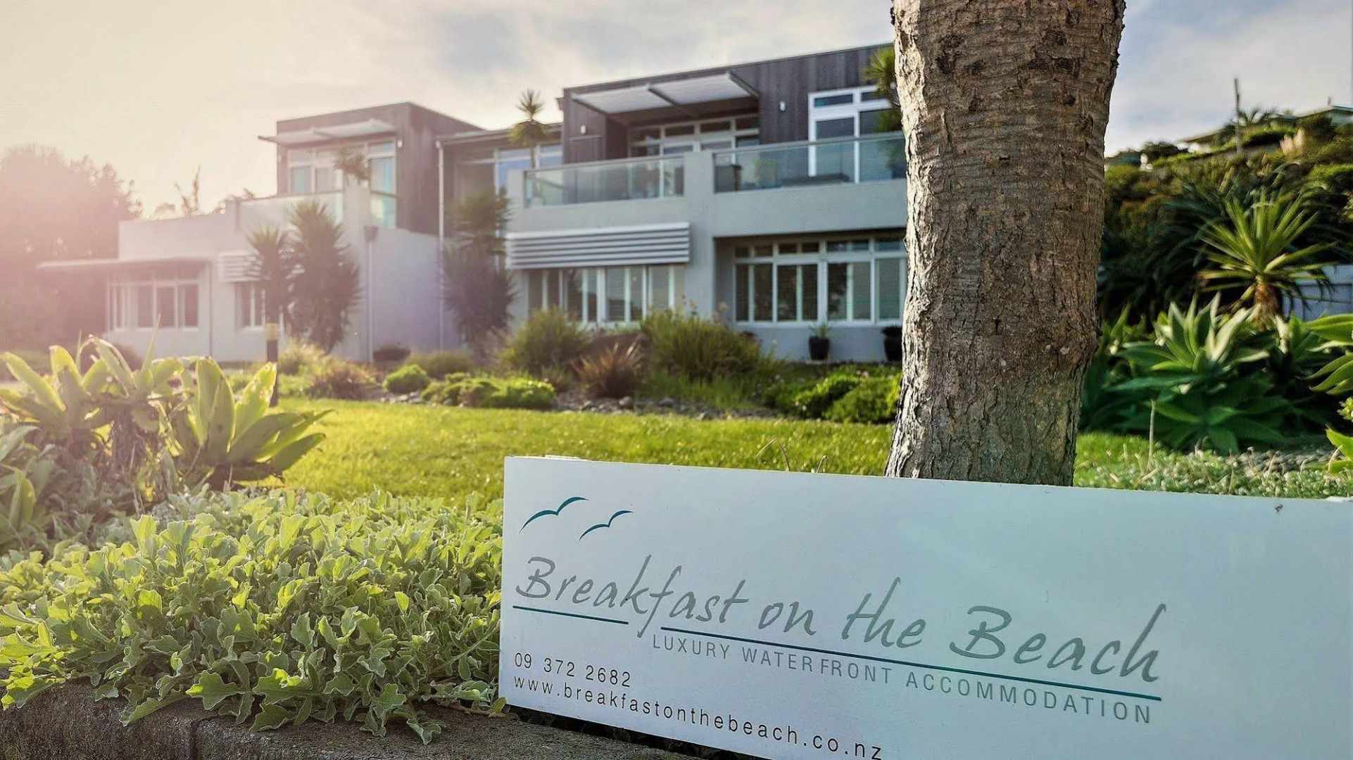 Waiheke Waterfront Lodge