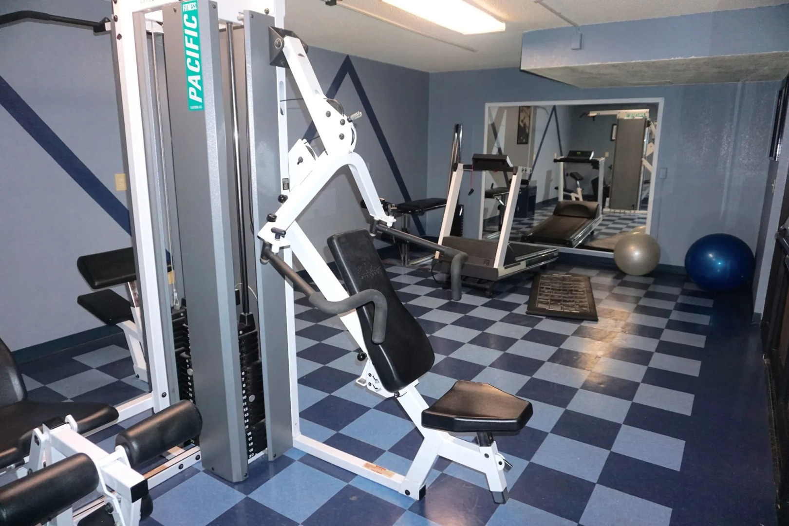 Heritage Inn and Suites