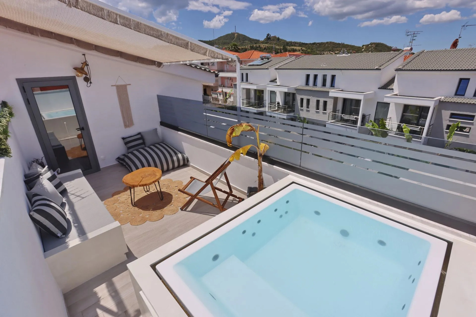 Adonis Luxury Village