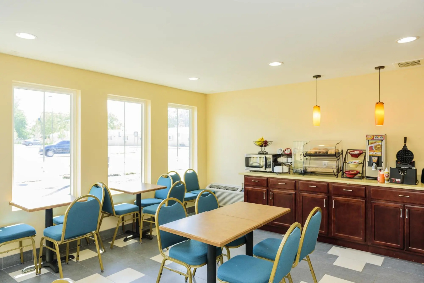 AArya Hotel By Niagara Fashion Outlets