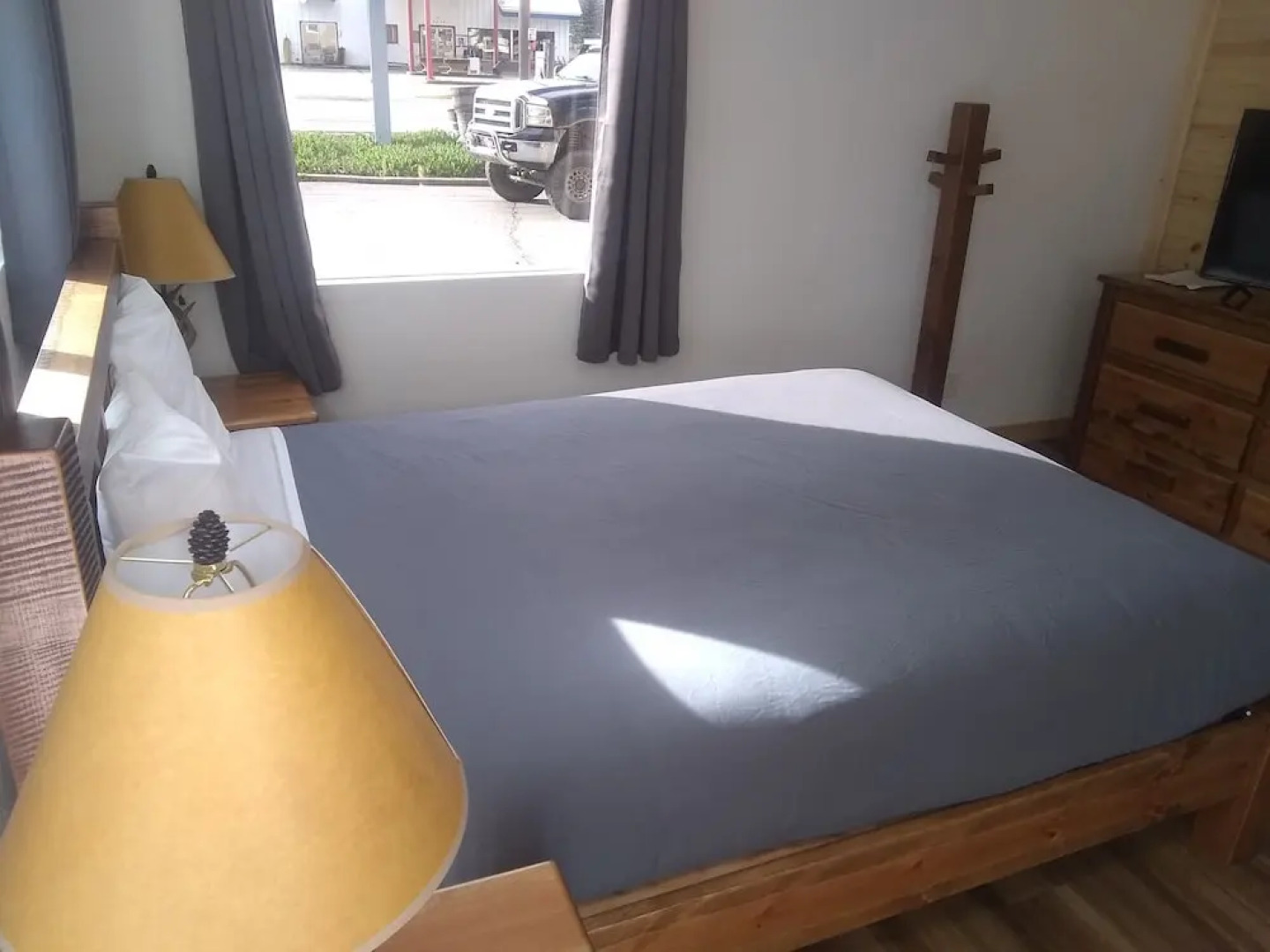 Kootenai Valley Motel