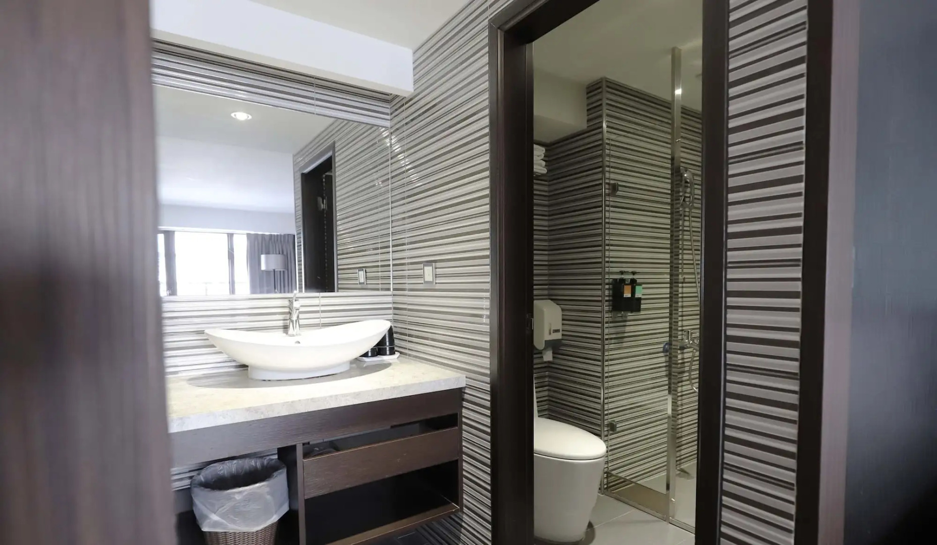 Talmud Hotel Yizhong