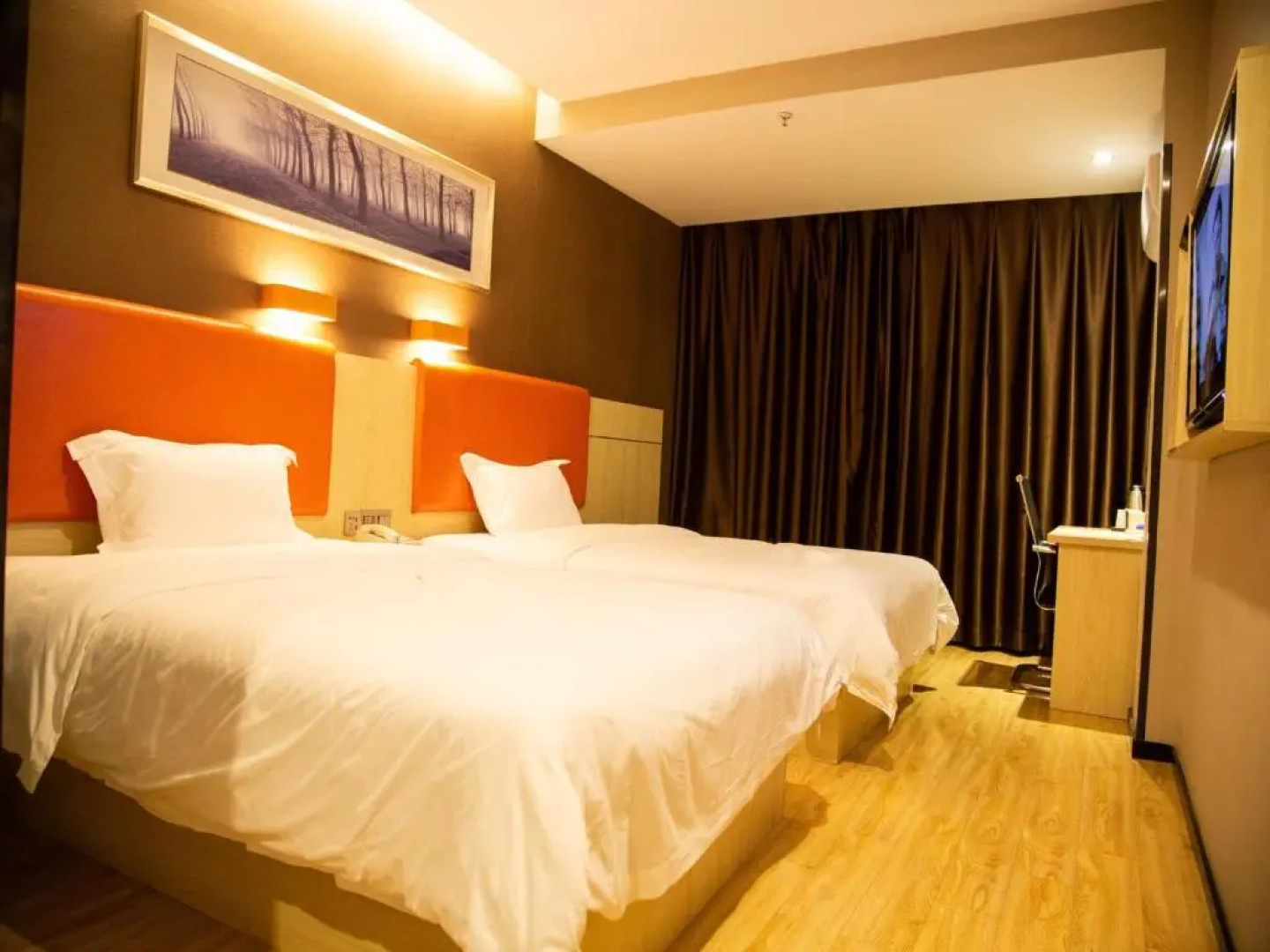 7Days Premium Fuzhou Dongxiang High Speed Railway Station Branch