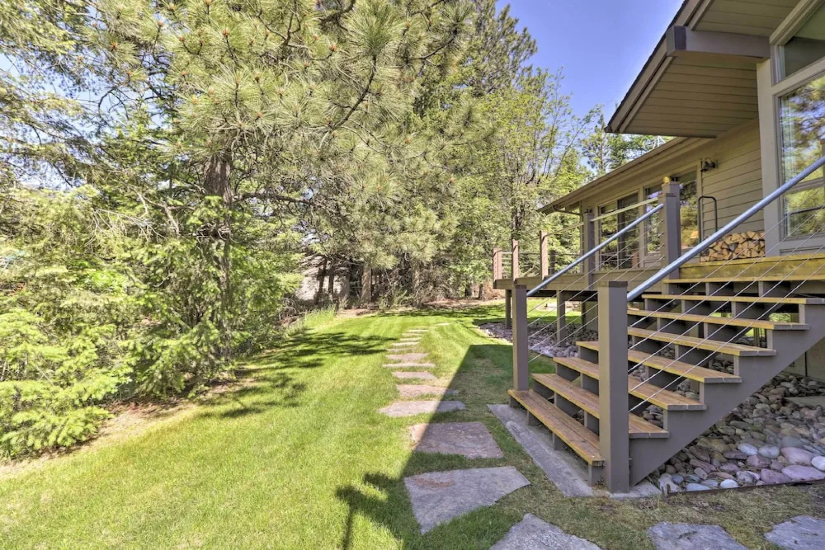 West Glacier Home w/ Majestic Mountain Views!