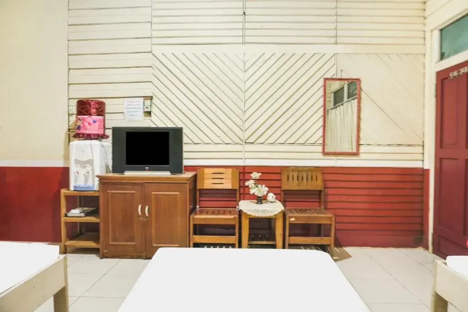 SPOT ON 91833 Hotel Anggrek Daqu Syariah Kapuas