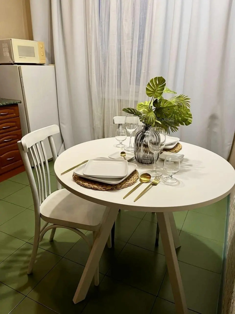 Home Hotel (Хоум Отель) в 10-м микрорайоне 13