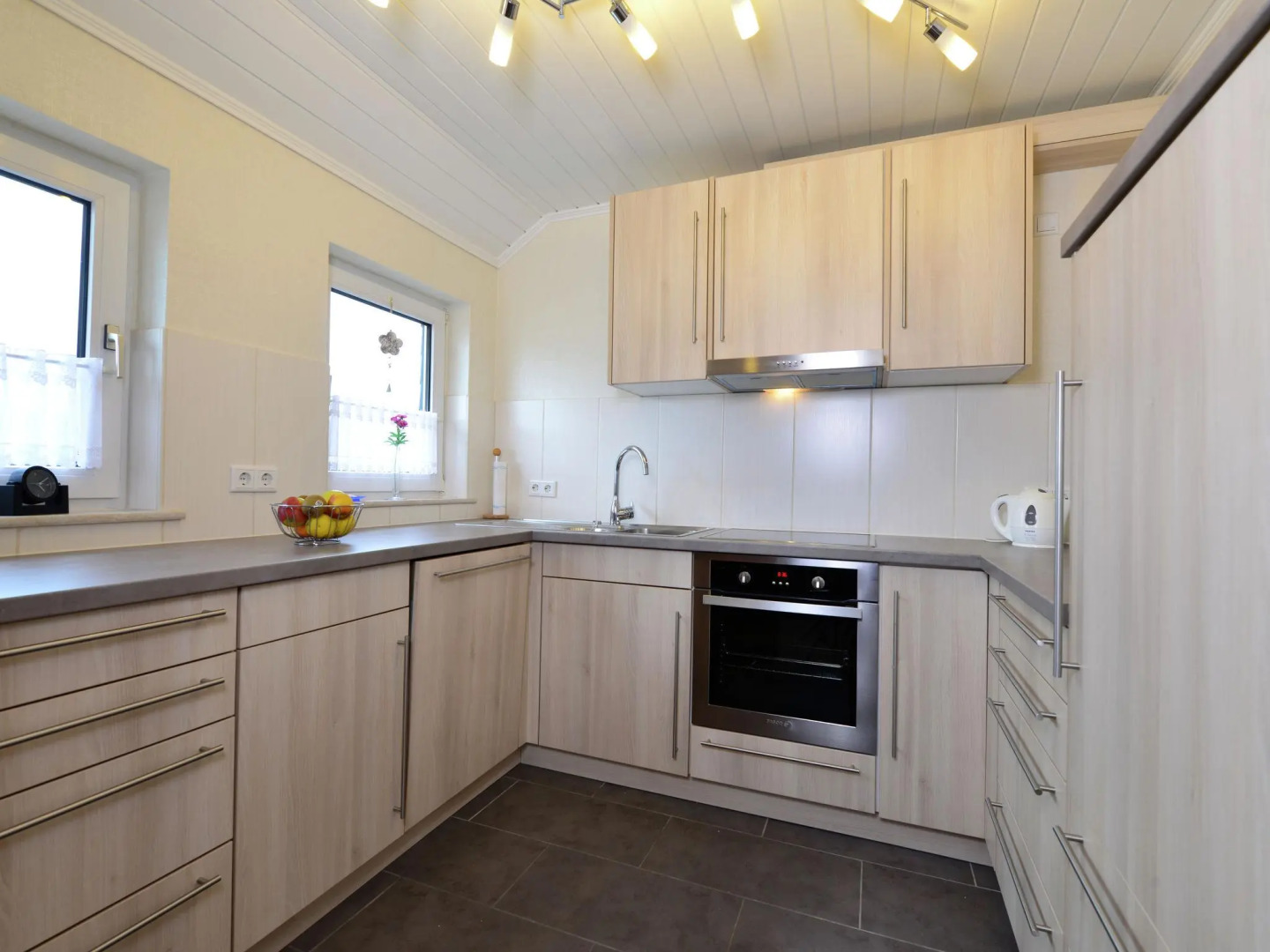 Graceful Apartment with Garden in Velmede near City Center