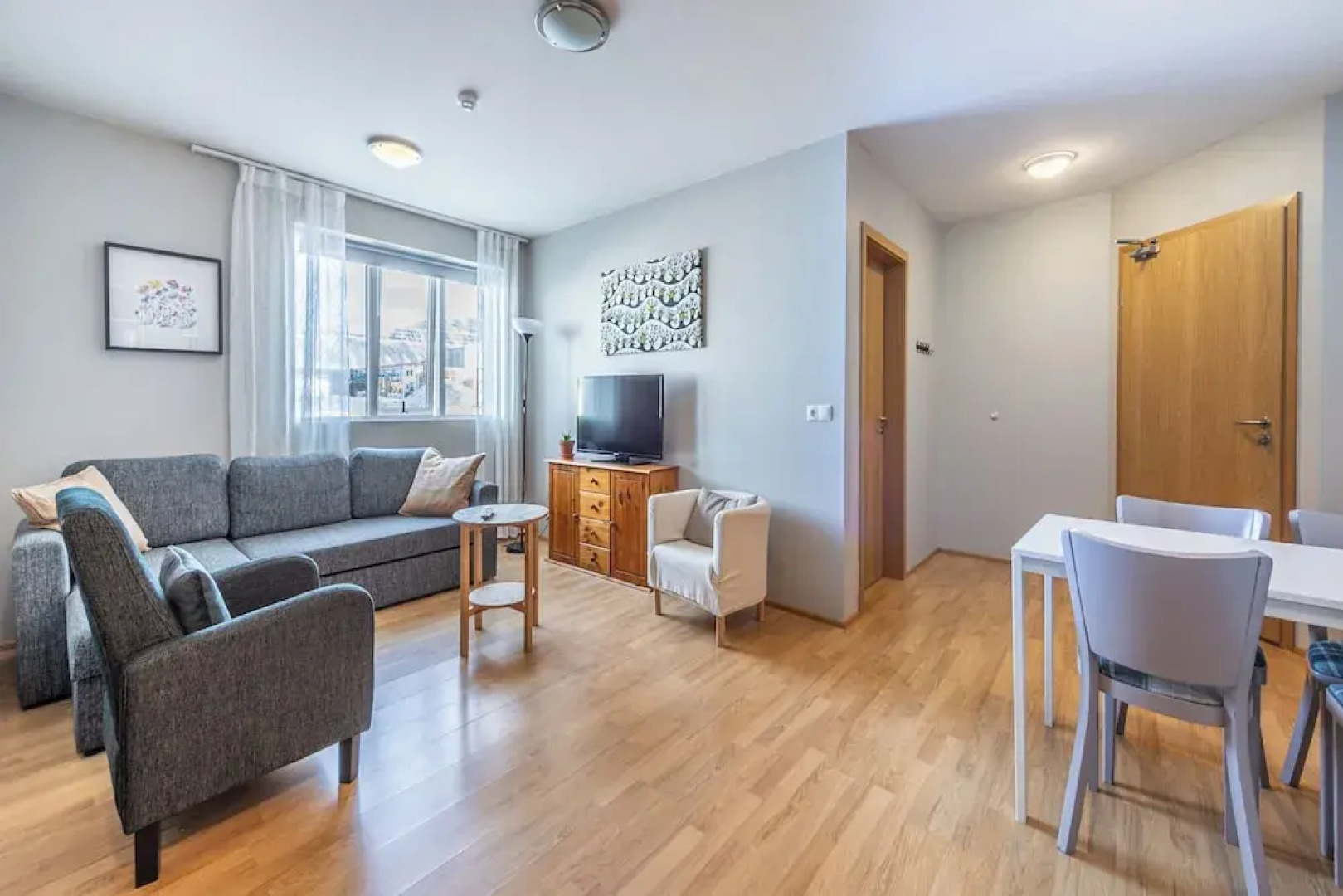 Stöð Guesthouse & Aparments