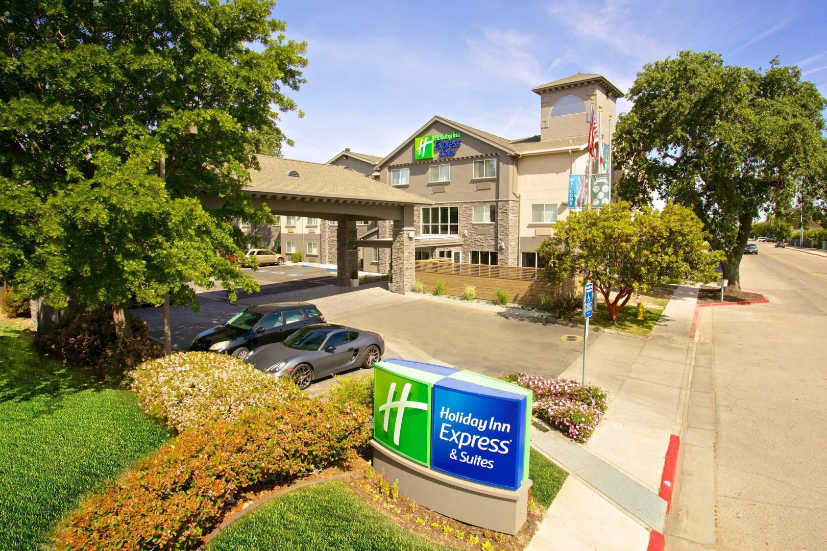 Holiday Inn Express & Suites Paso Robles by IHG
