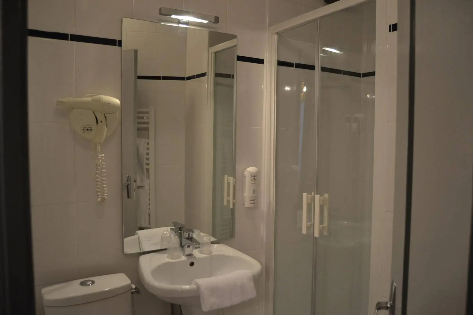 Brit Hotel Les Comtes de Champagne Centre Historique