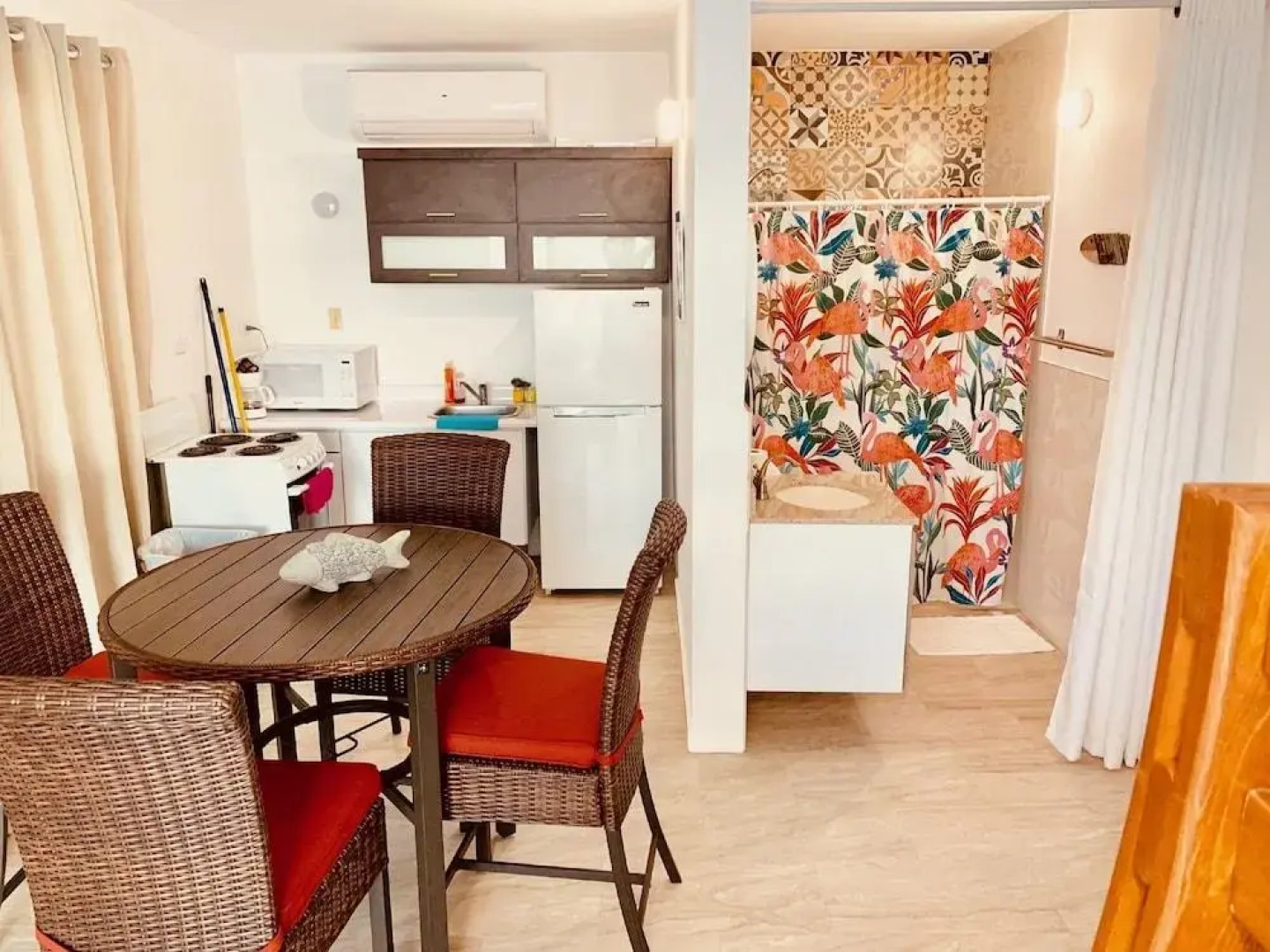 Ventana al Atlantico at Arecibo 681 Ocean Drive