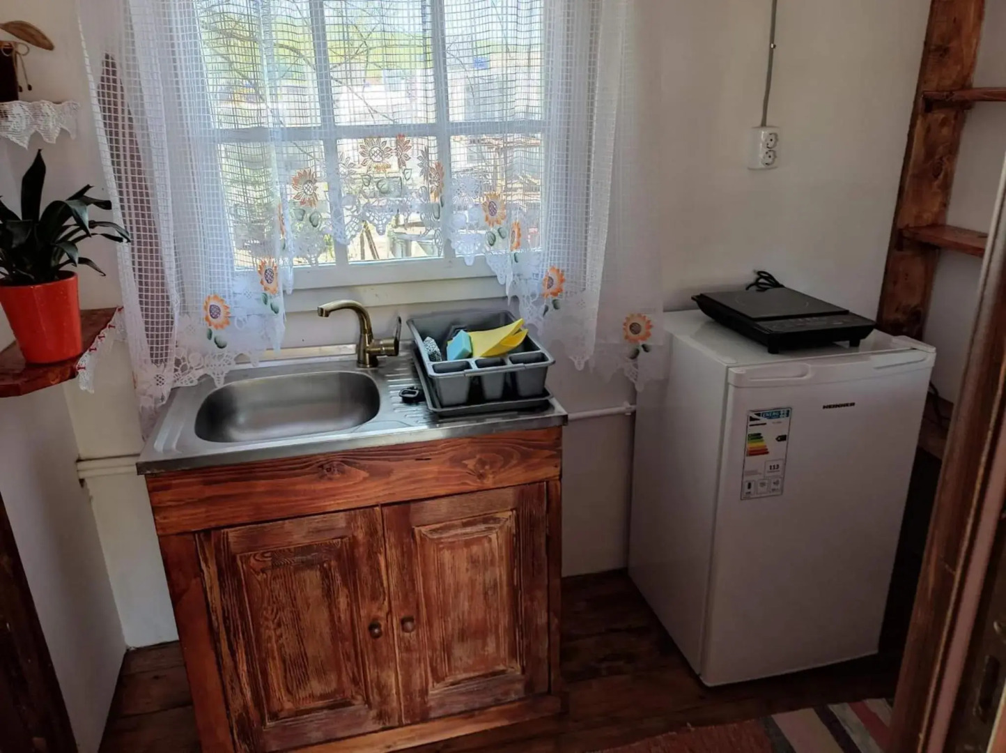 Casa Rustic Fehér & Fekete Vendégházak