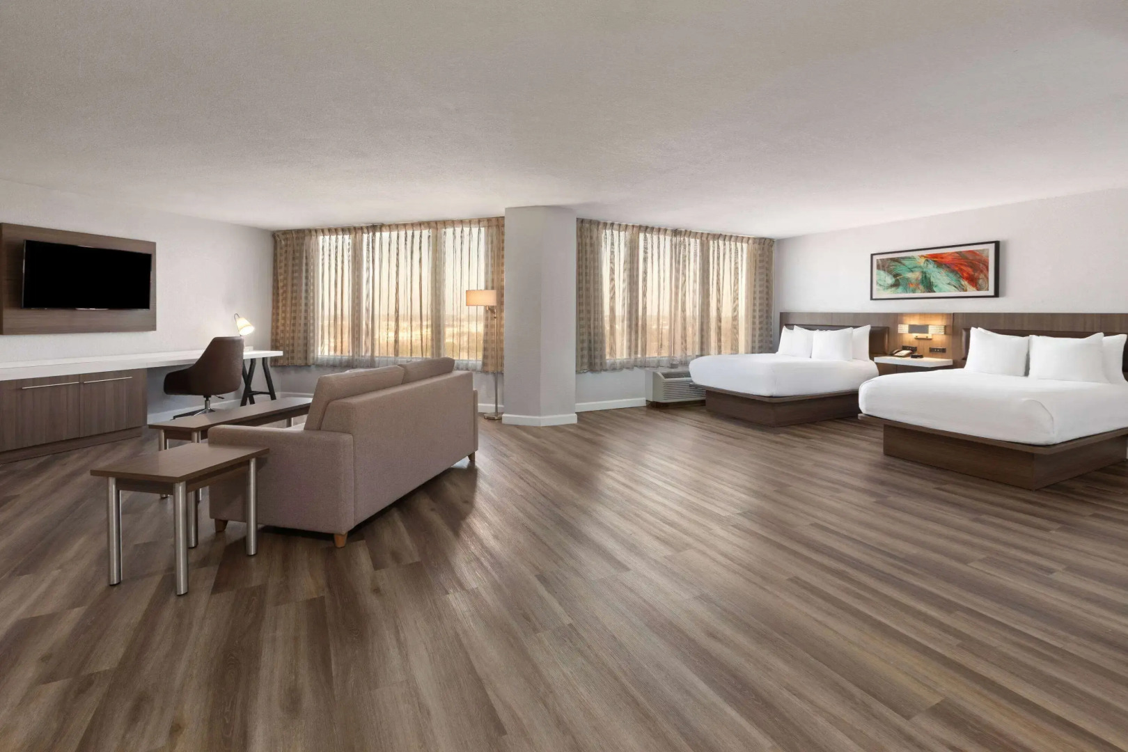 Wyndham Garden Norfolk Downtown