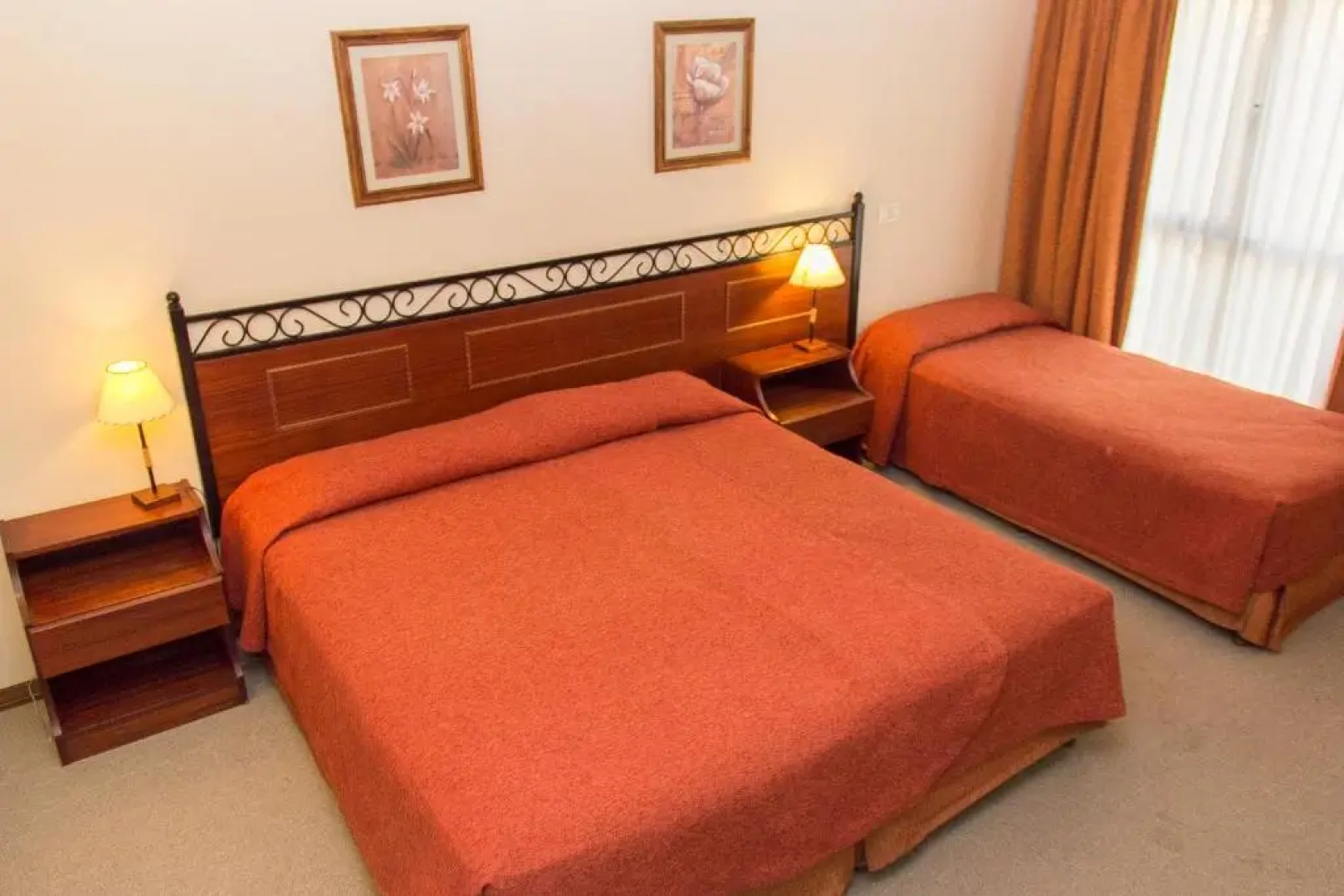 Cerro Calafate Hotel