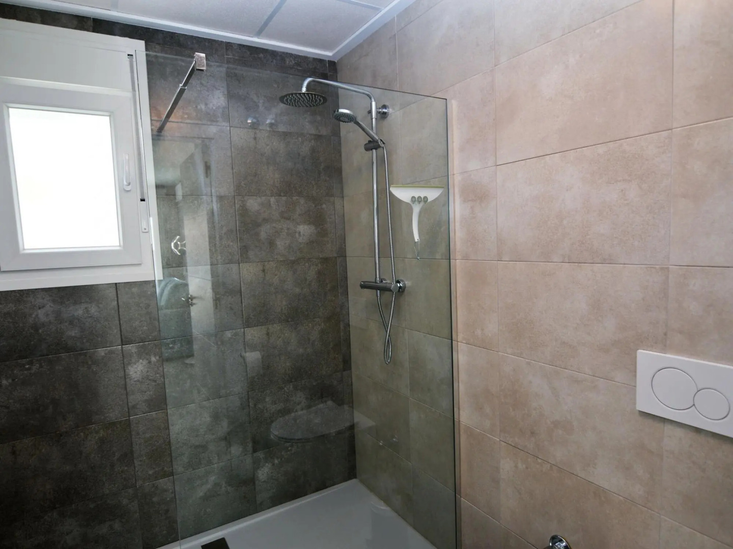 Rojales Stay With Garden