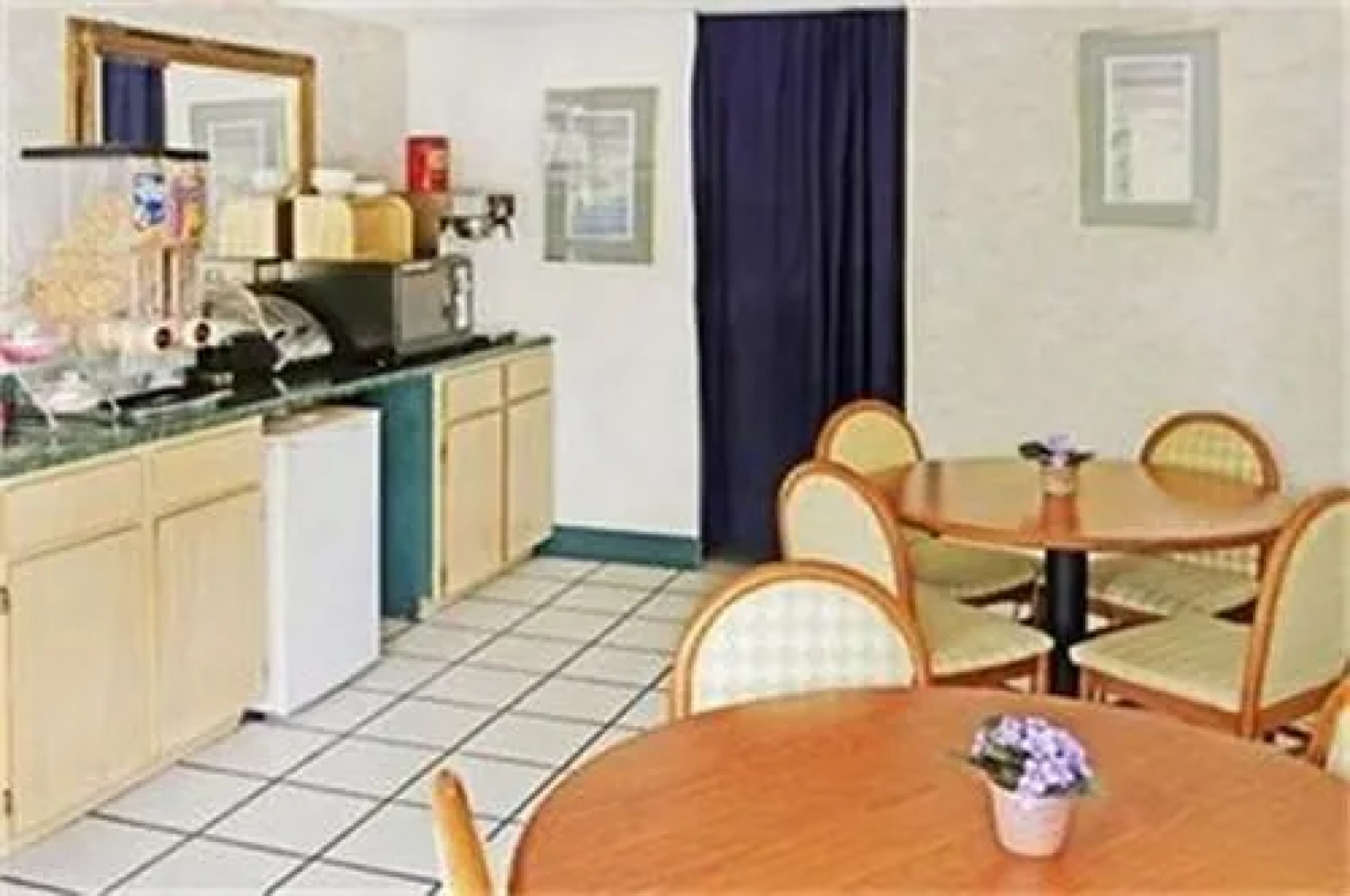 Vandalia Travelodge Dayton Airport