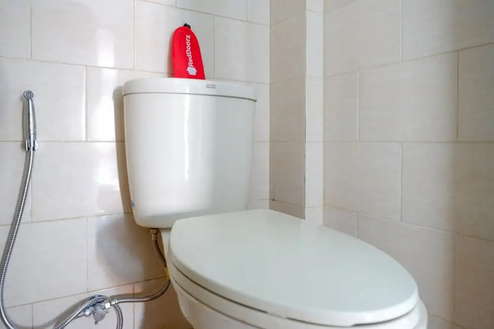 Hotel Viranza by RedDoorz