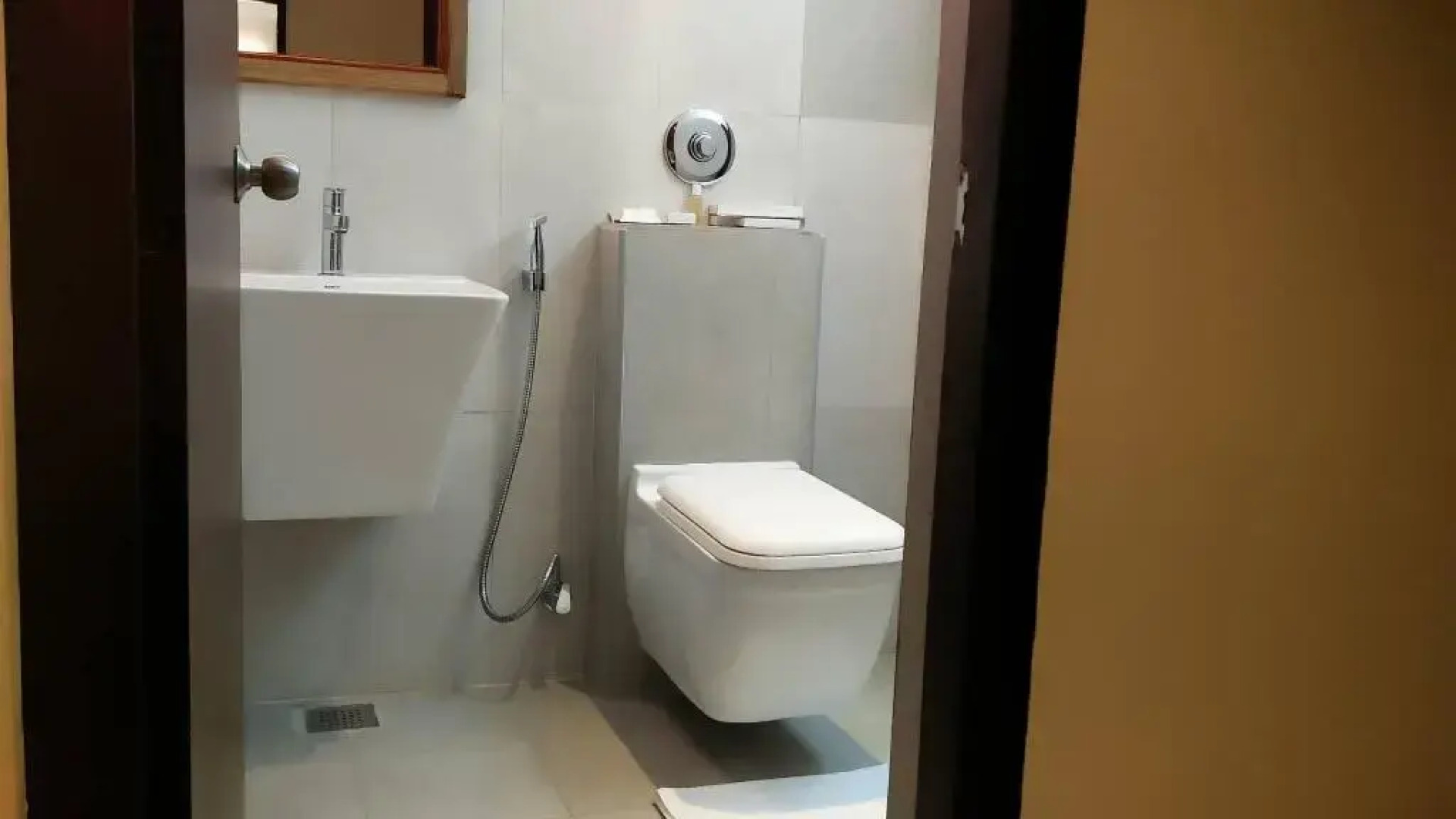 Arcot Woodlands Hotel