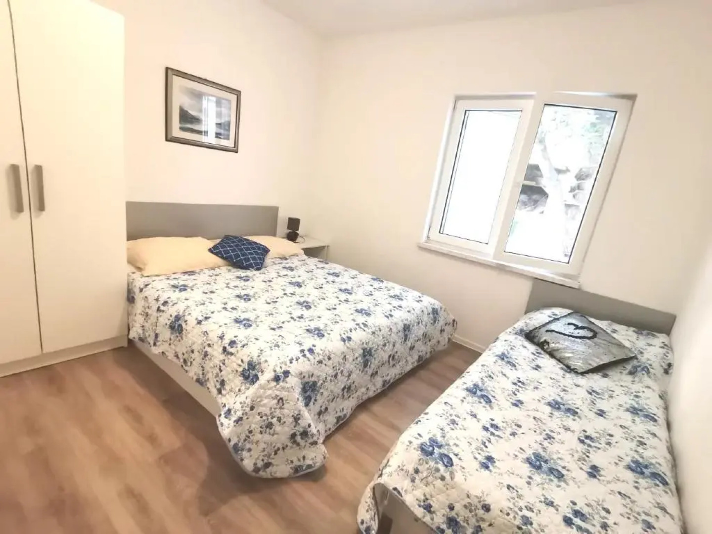 Top 10-1 bedroom apt/terrace