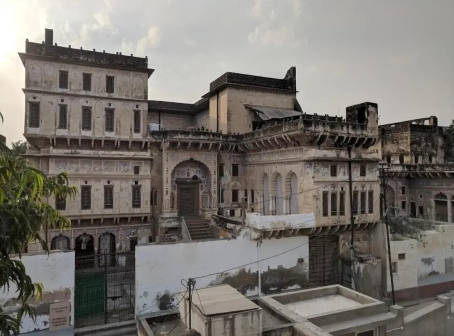 Shruti's Vedaaranya Haveli at Ramgarh Shekhawati