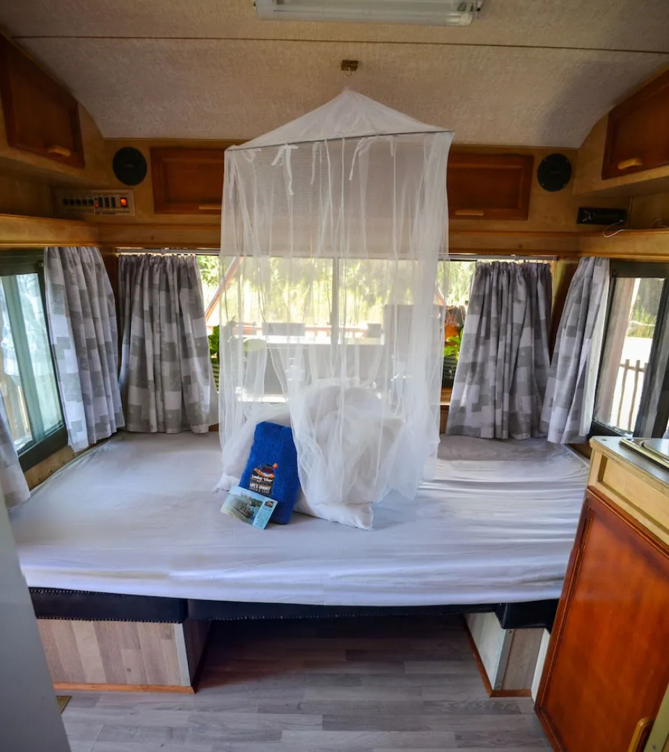 Maggie May House Boat