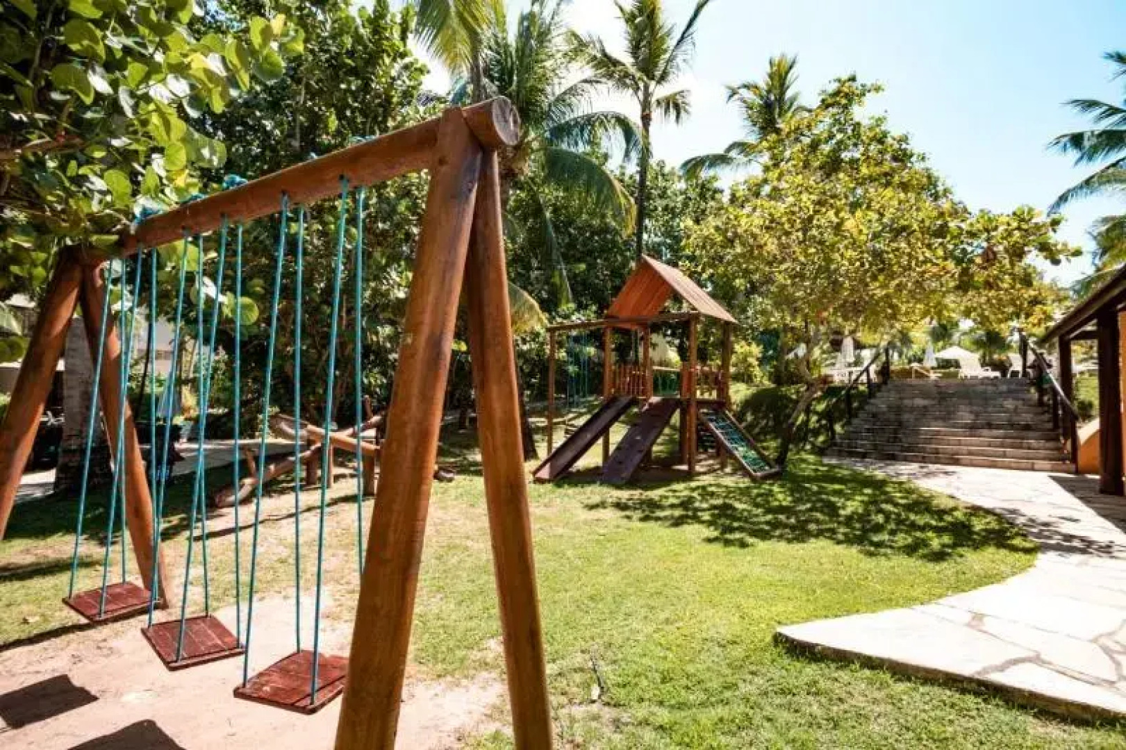 Nannai Residence by AFT