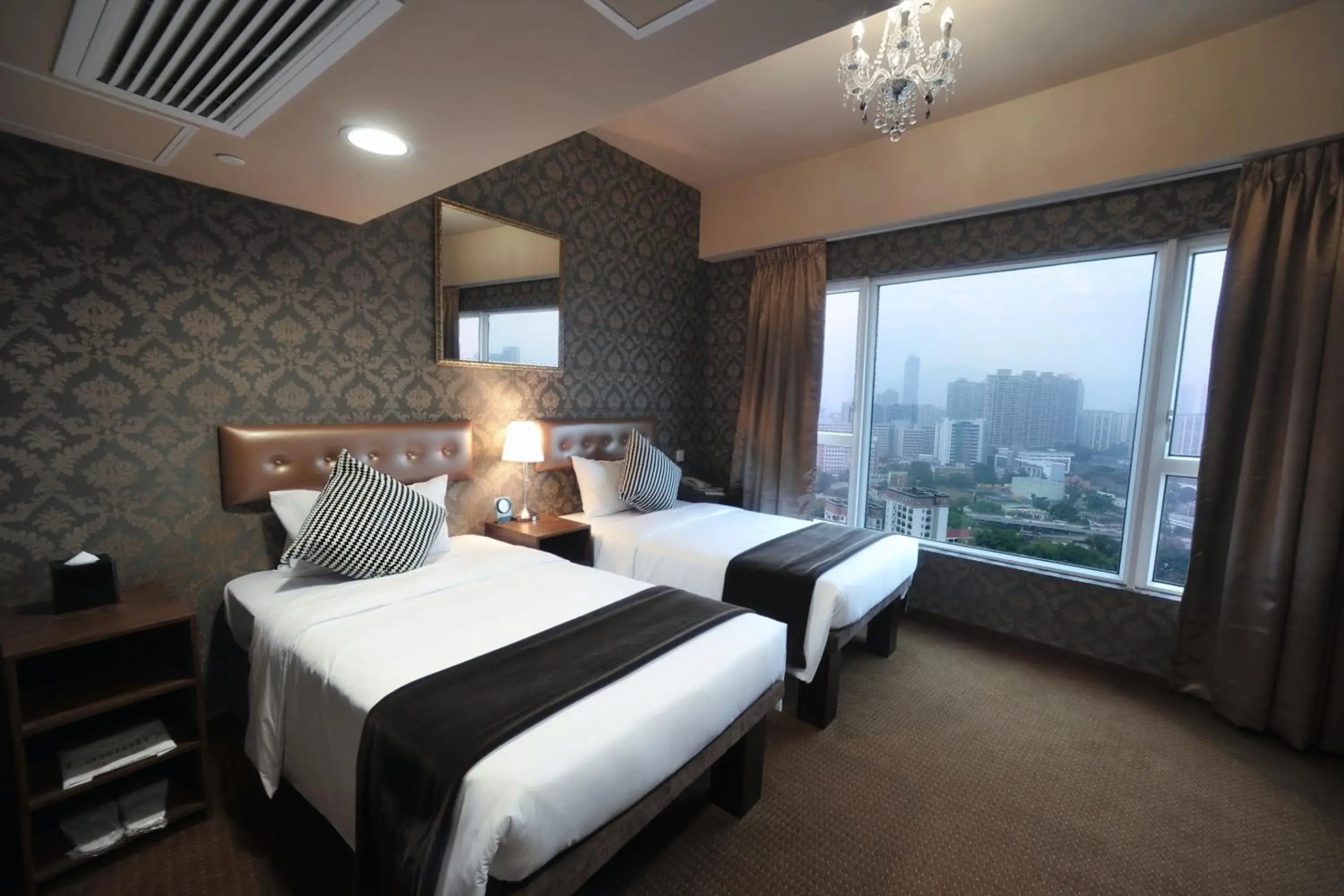 Ramada Grand Tsim Sha Tsui (Former Ramada Hong Kong Grand Tsim Sha Tsui)