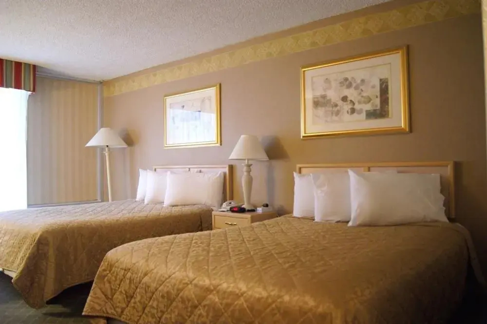 Americas Best Value Inn/brentwood Inn & Garden