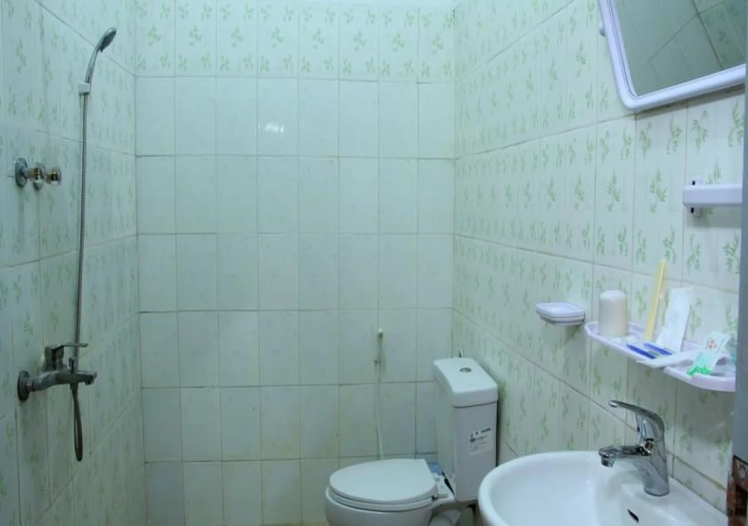 Mrauk U Palace Hotel