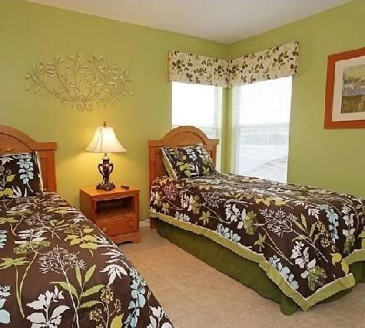 Windsor Palms Resort Homes, Townhomes & Condos