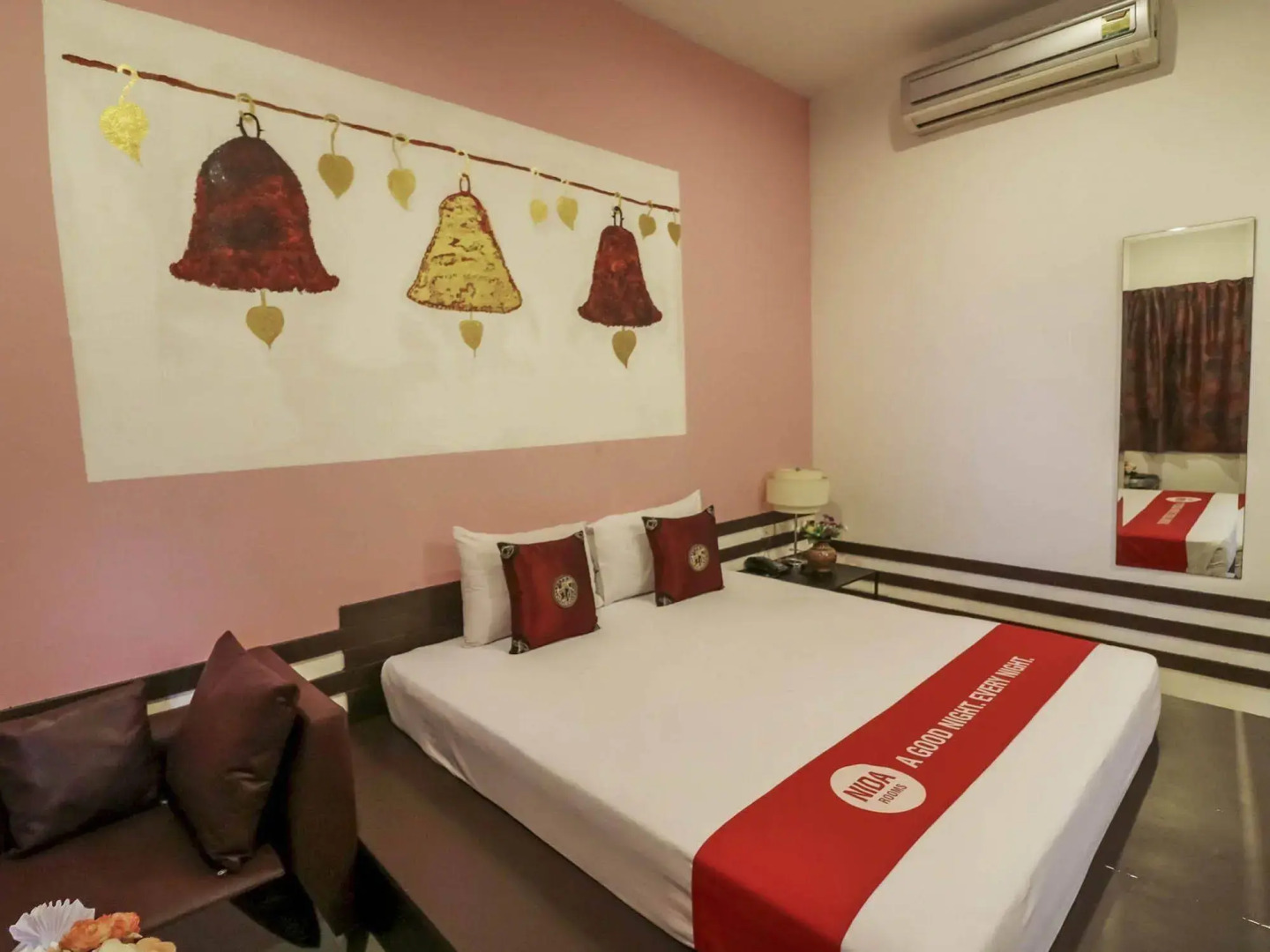 Nida Rooms Lavendar Moon Old Phuket