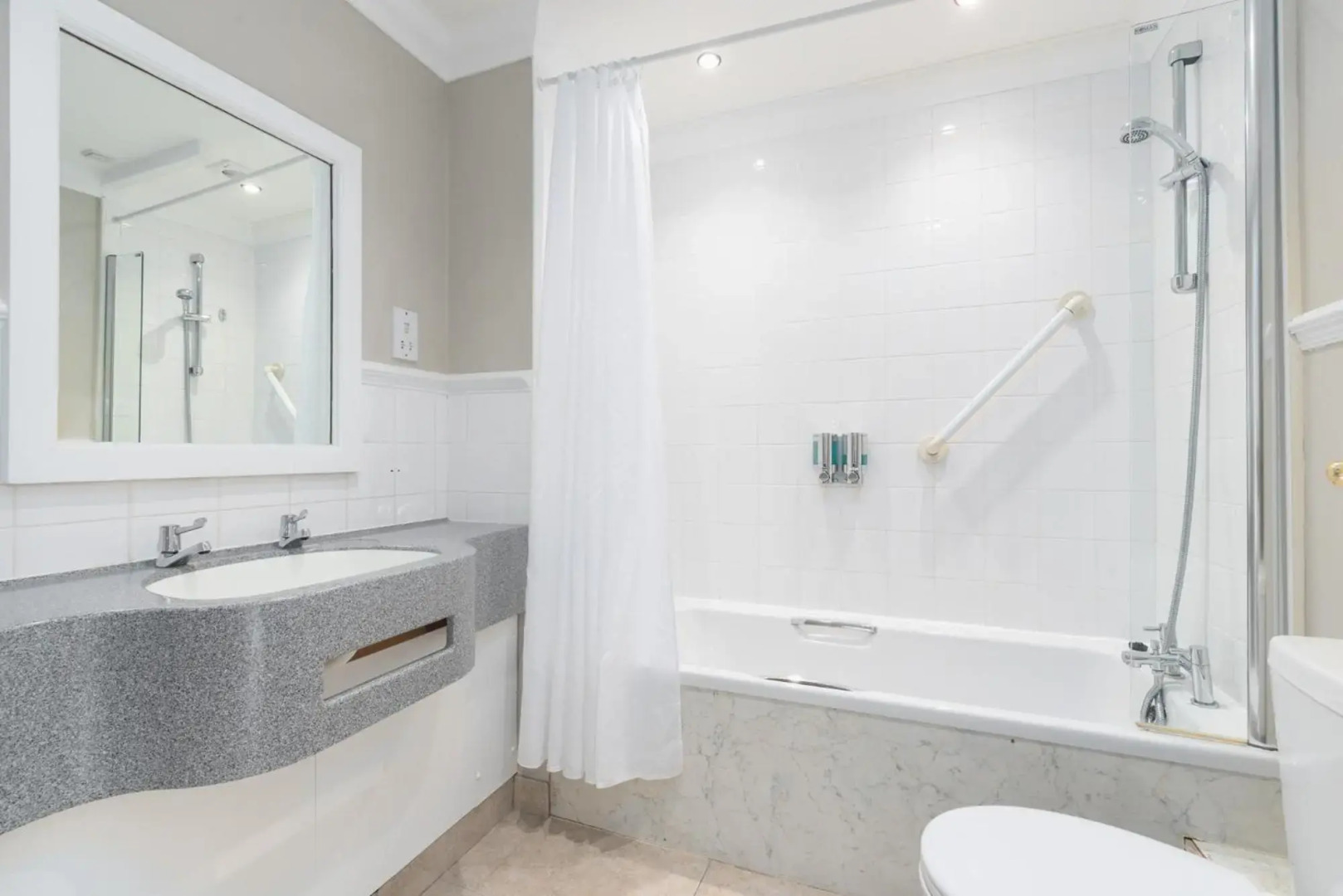 Windermere Manor Hotel