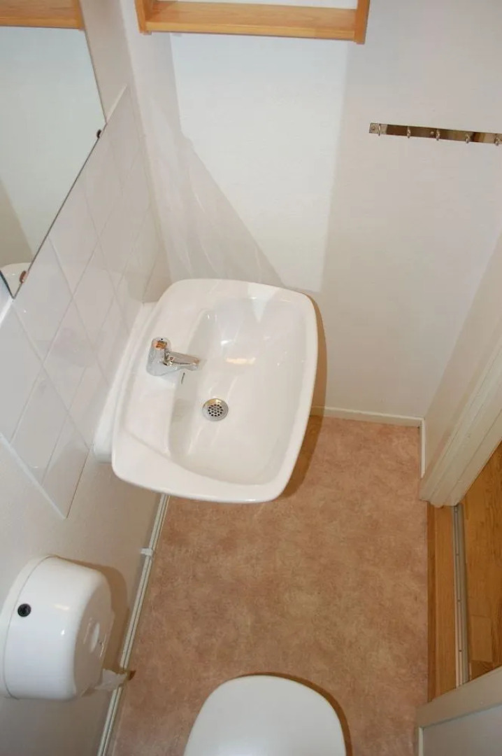 Allégården Kastlösa Vandrarhem - Hostel