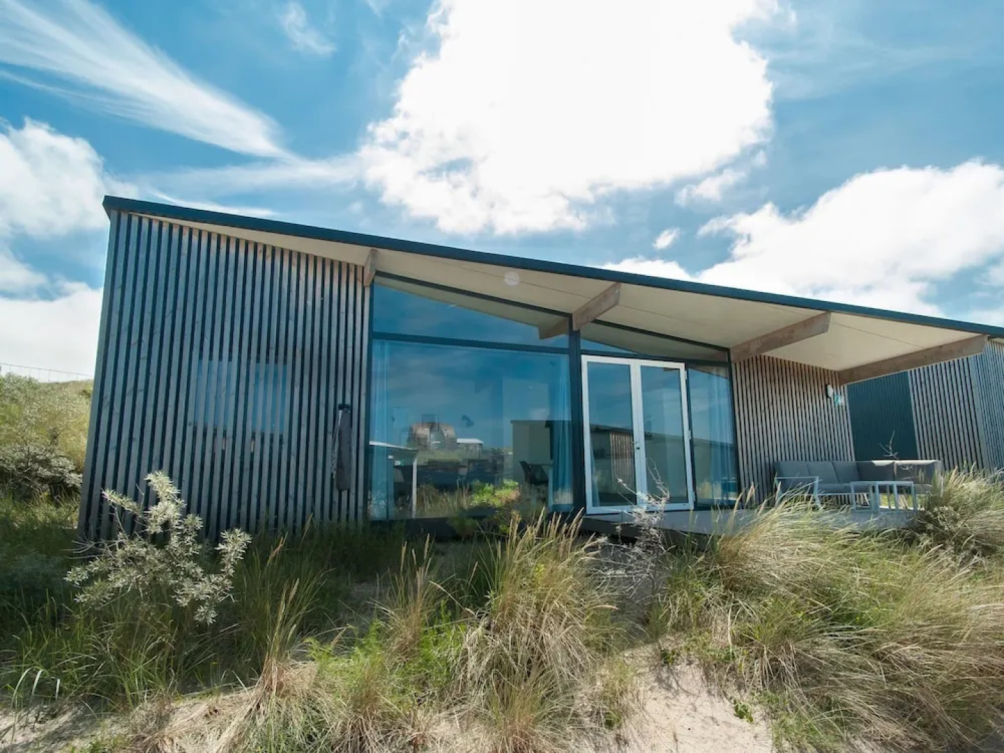 Modern Lodge With Nice Terrace, in Bloemendaal