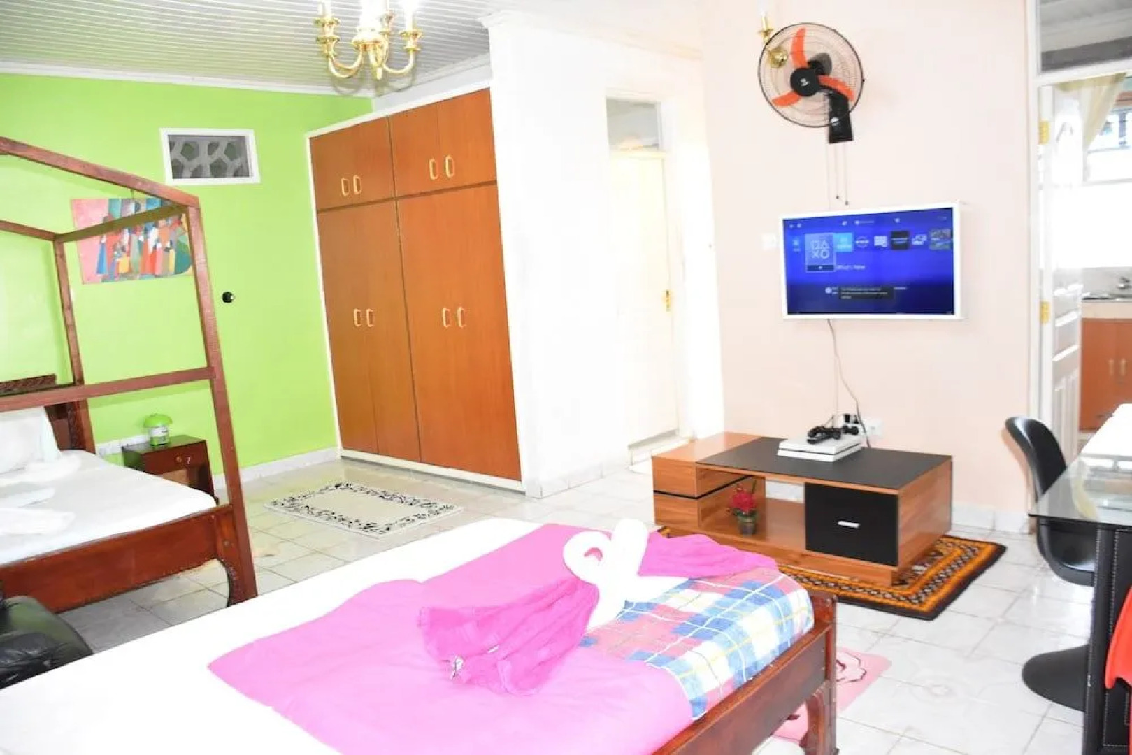 Sundown Hotels And Apartments Millimani