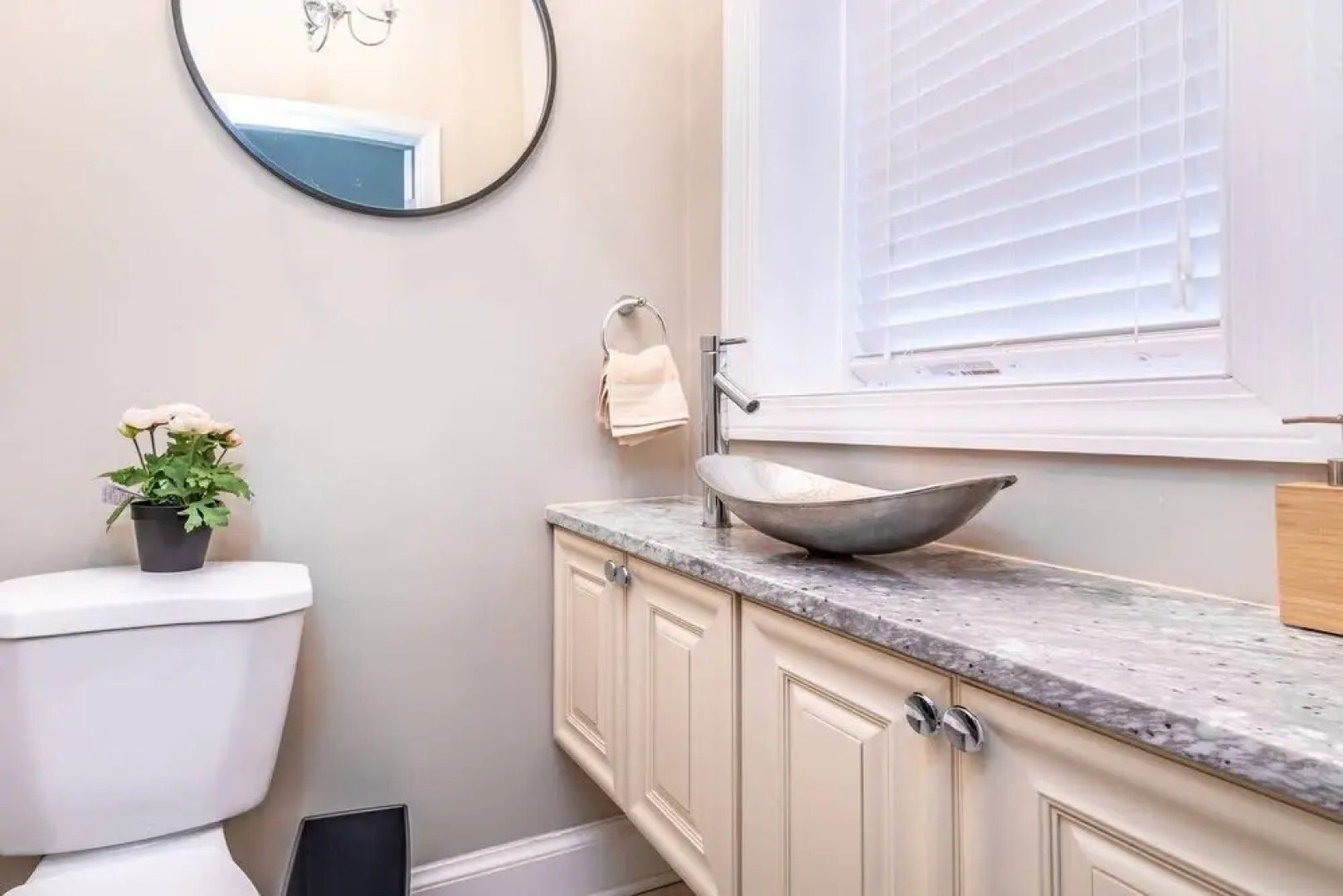 Astonishing Old Town Colonial Home w/parking by CozySuites