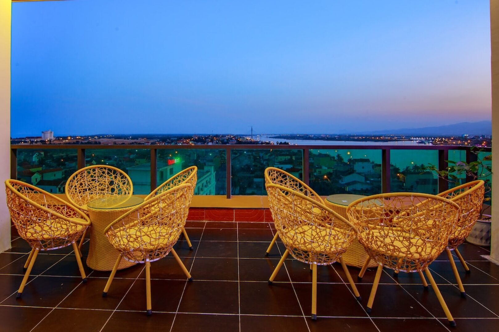 Amanda Quang Binh Hotel