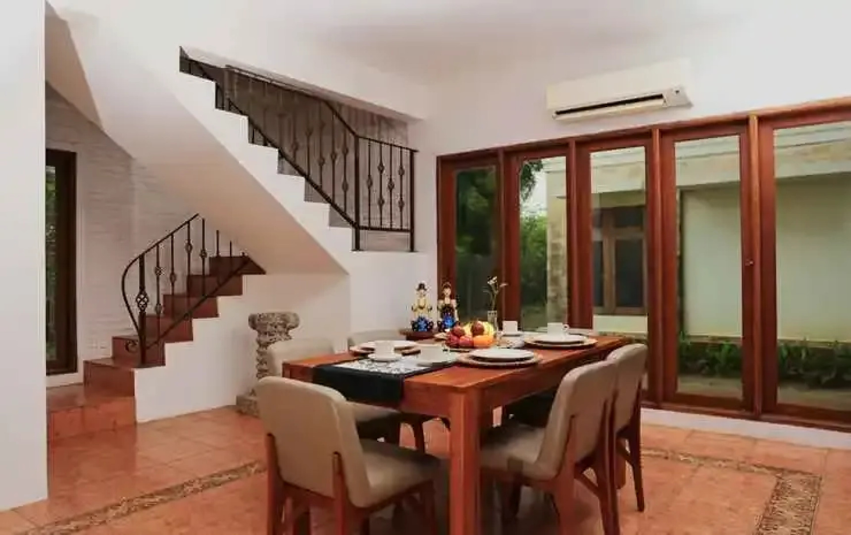 Krakatau Surf Carita