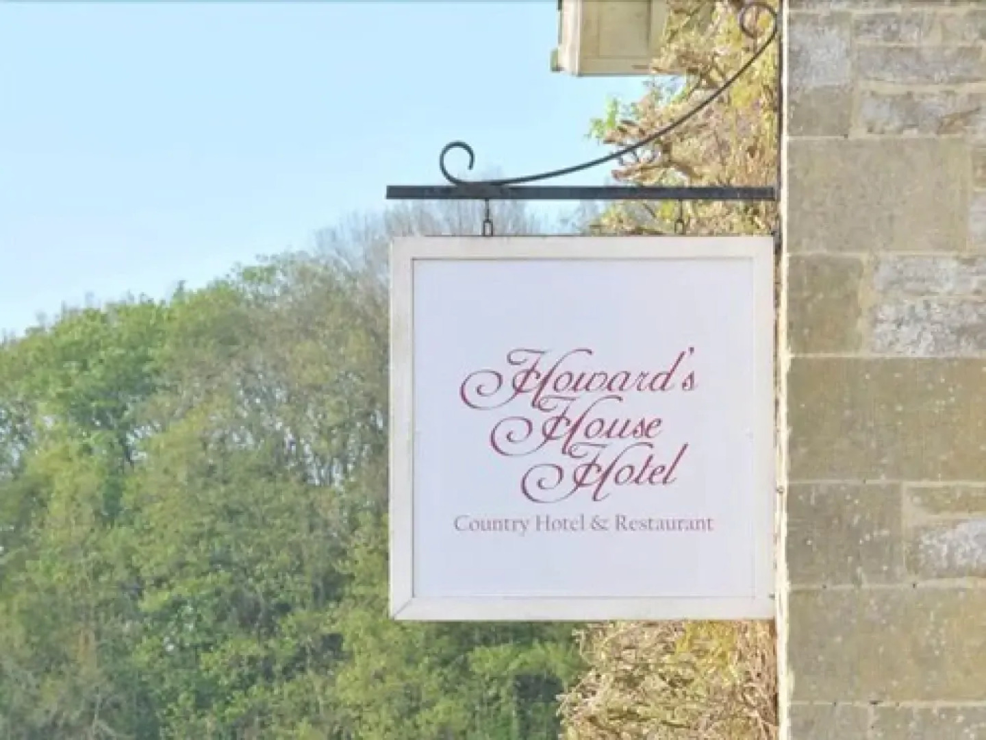 Howard's House Hotel