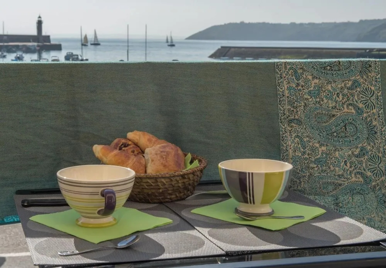 Studio in Binic, With Wonderful sea View, Furnished Balcony and Wifi