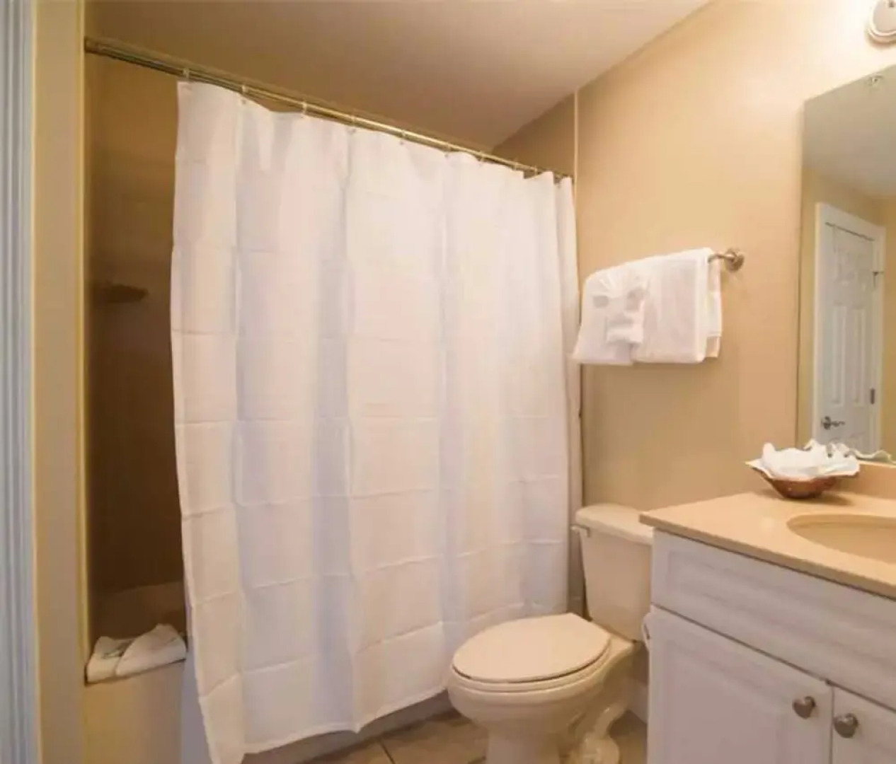 Boardwalk Beach Resort by Royal American Beach Getaways