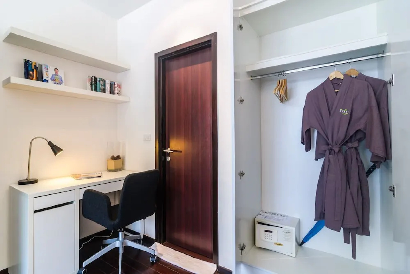 The Title East Wing by Trips Phuket