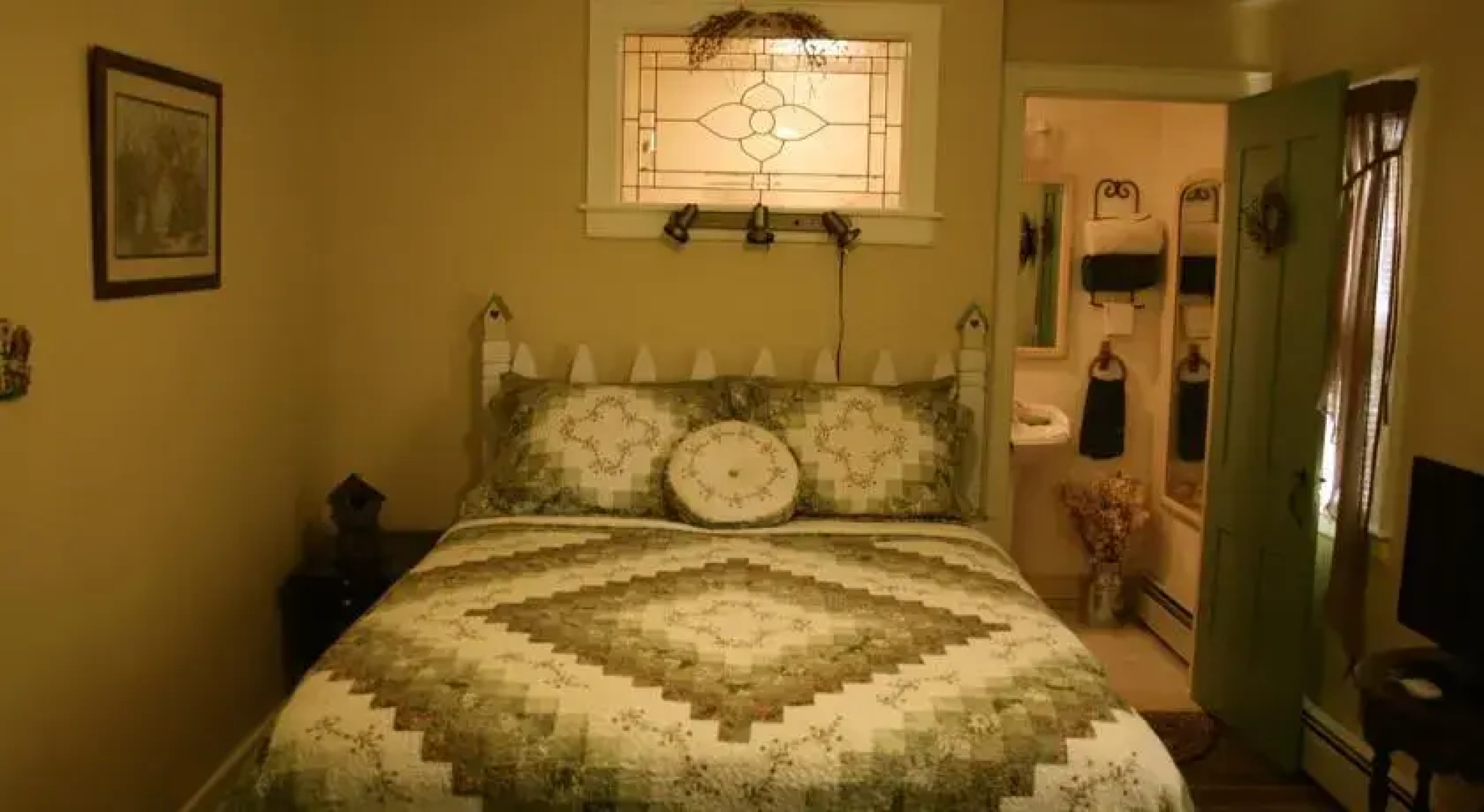 Cayuga Morning Star Bed and Breakfast