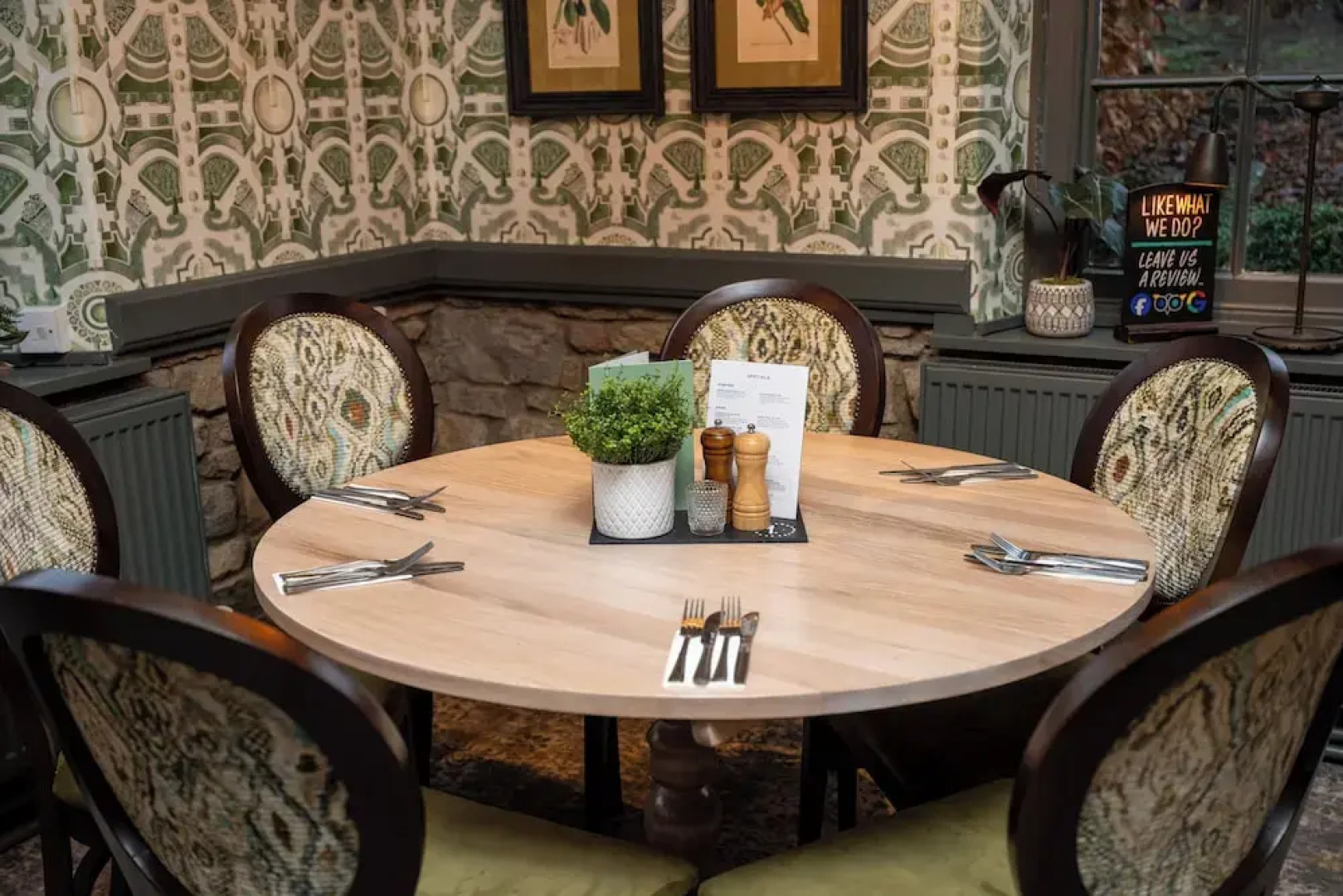 Rockingham Arms by Greene King Inns