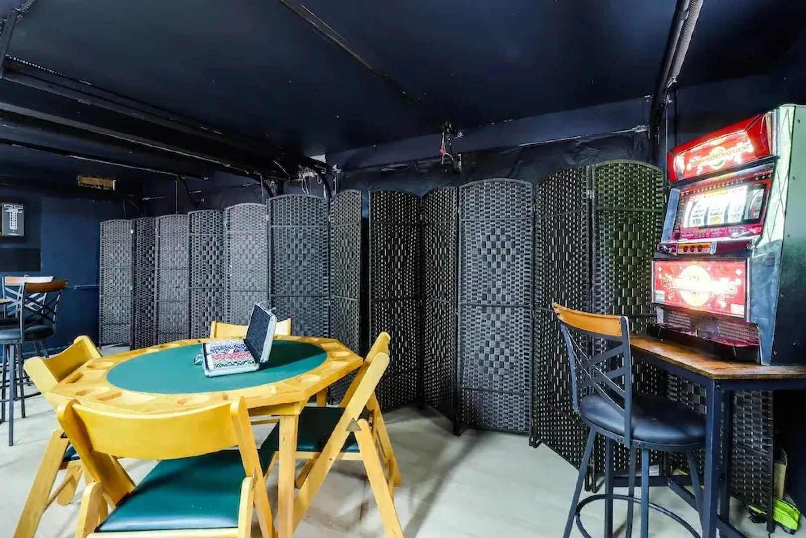 Outdoor Entertainment + Hot Tub: Poconos Home!