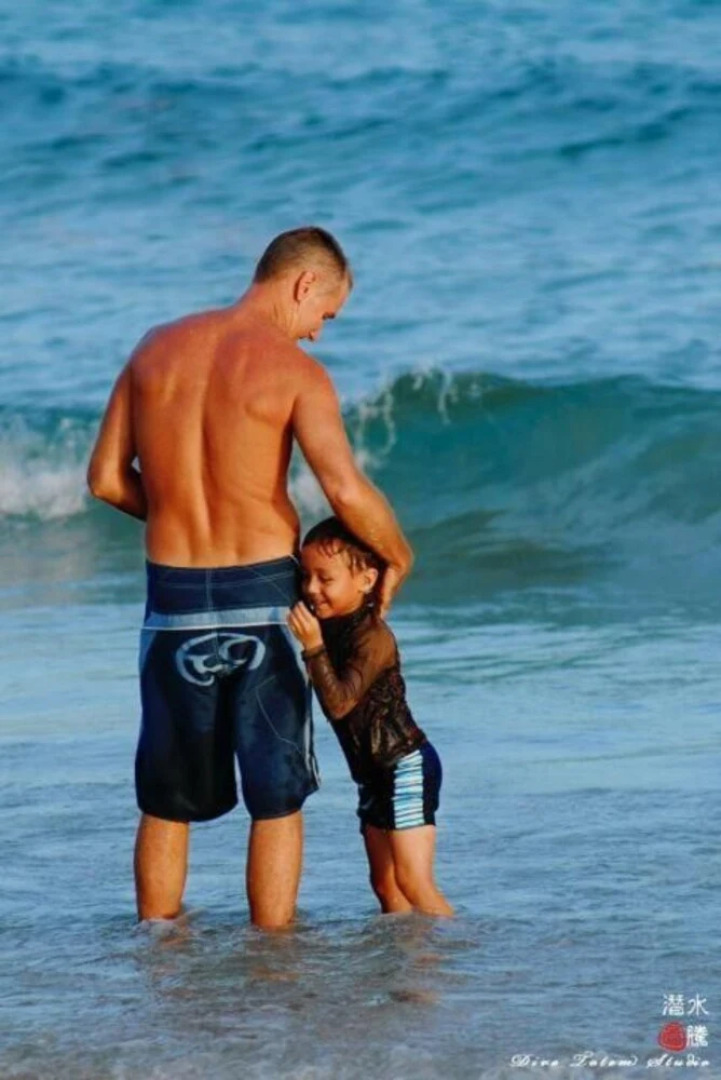 Sweet Hale Jialeshuei