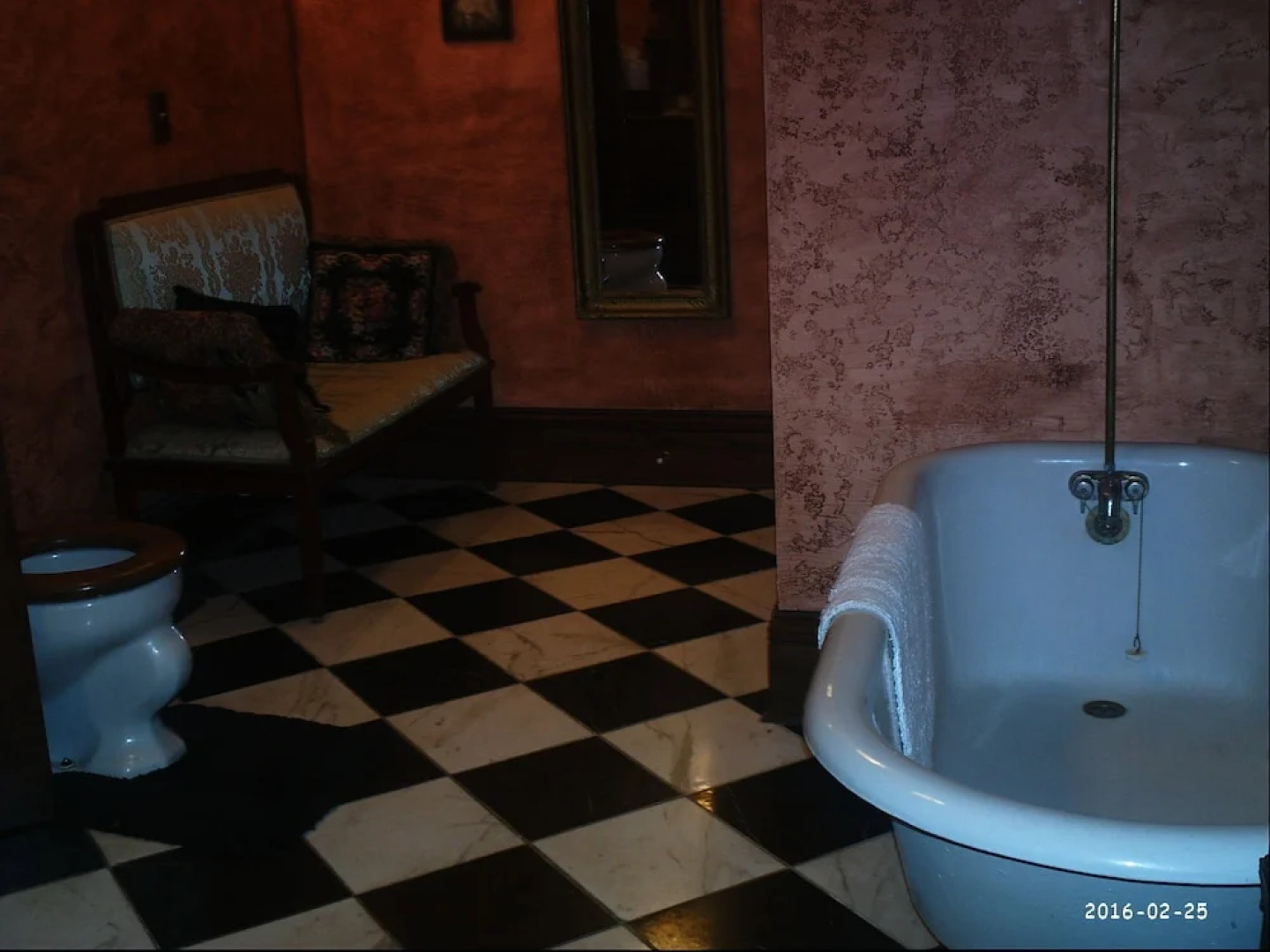 The Queen Anne House Bed and Breakfast