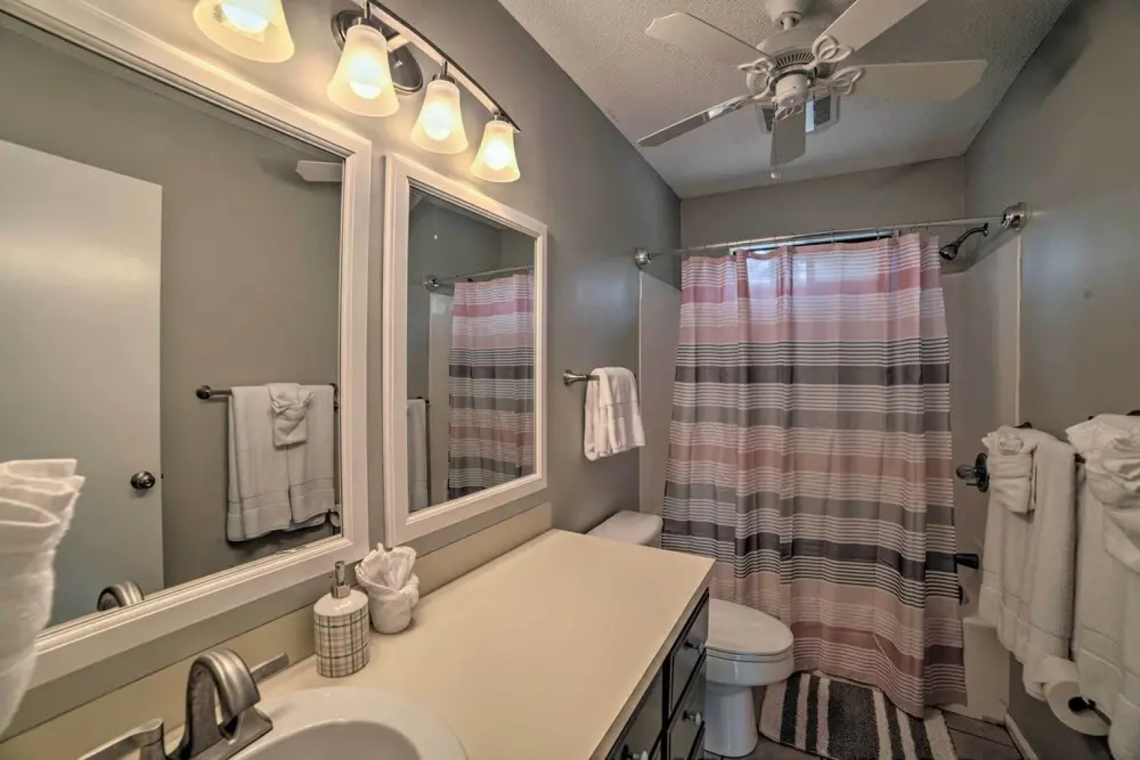 Breezy St George Island Escape w/ Private Dock!