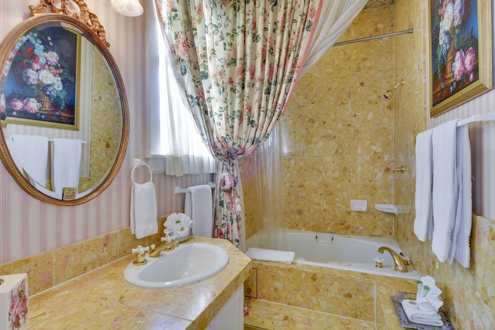 Austins Inn at Pearl Street