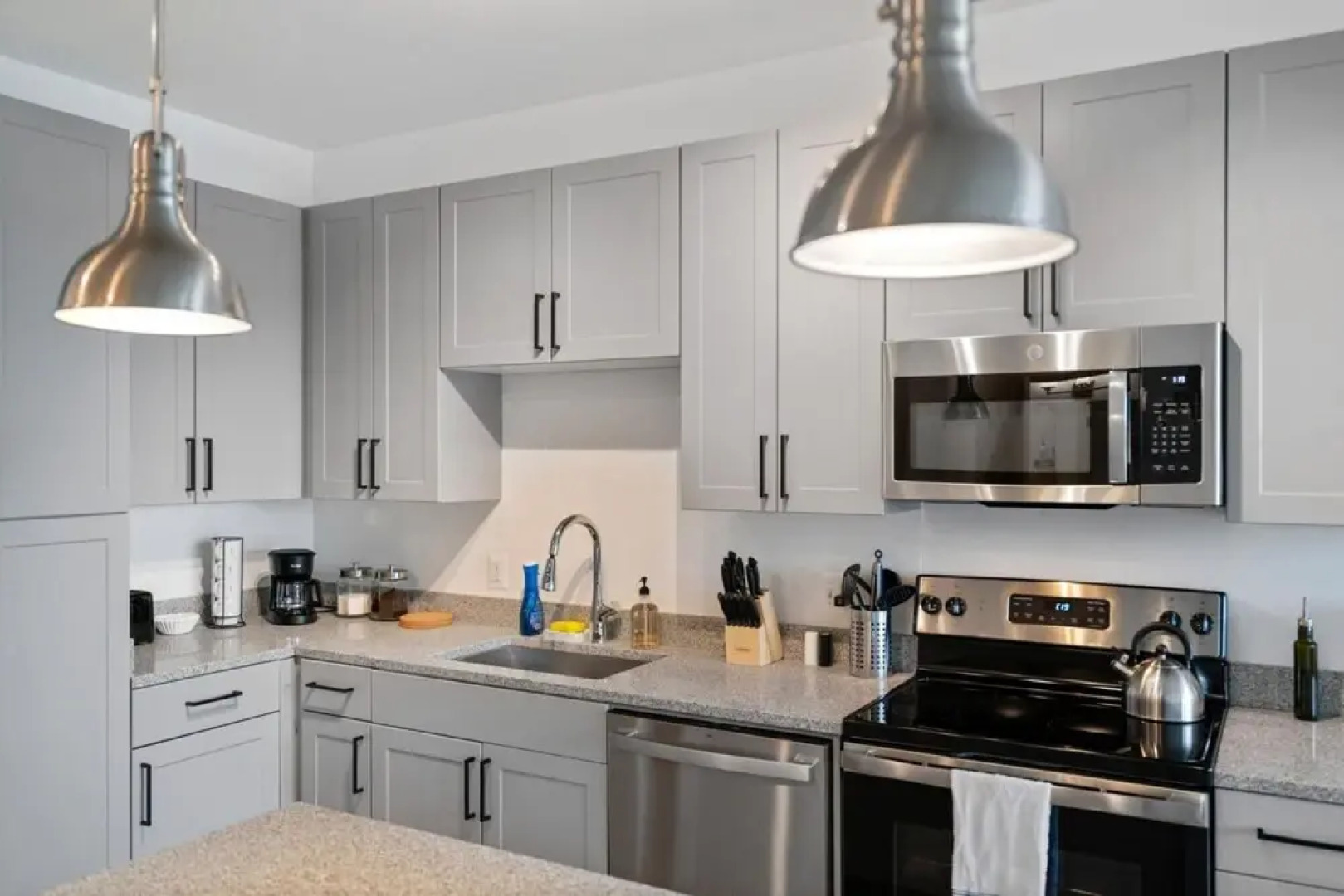 VA - Viridium - Apt 662